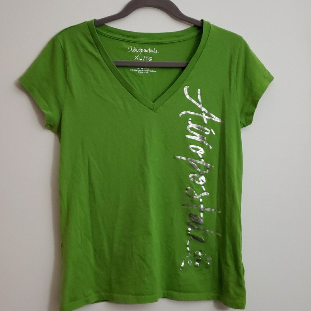 Aeropostale v-neck